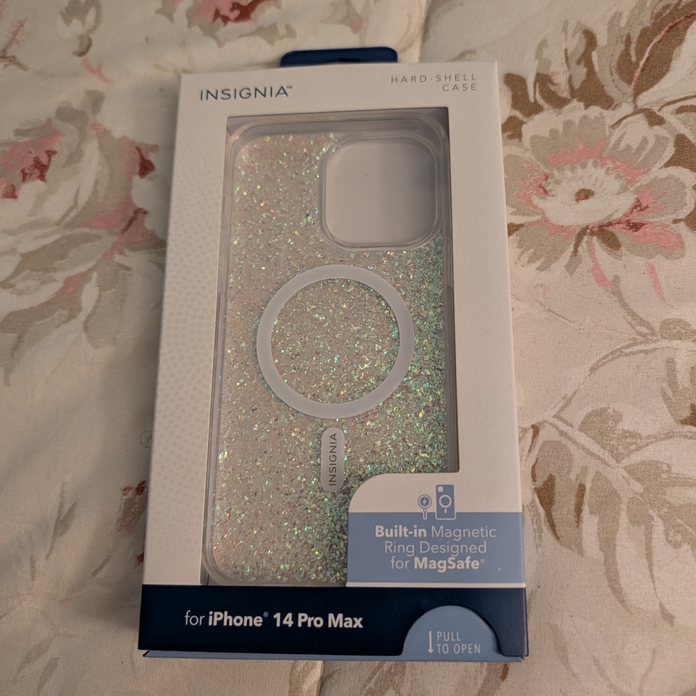 Insignia Glitter Hard-Shell Case for iPhone 14 Pro Max - Silver